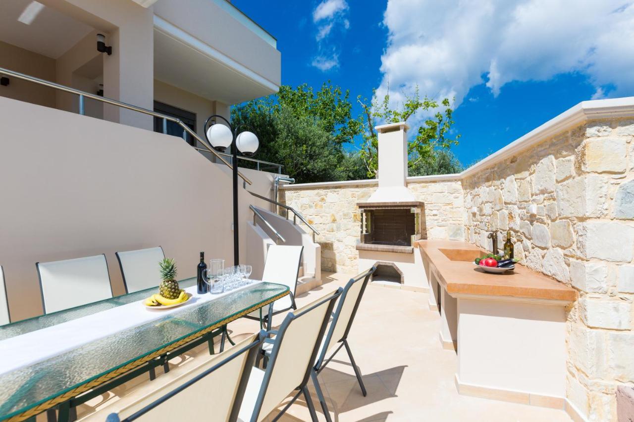 Peris Villa Kato Daratso Exterior foto